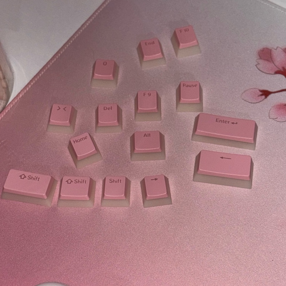Pudding Pink PBT Keycaps - Picture 3 of 3